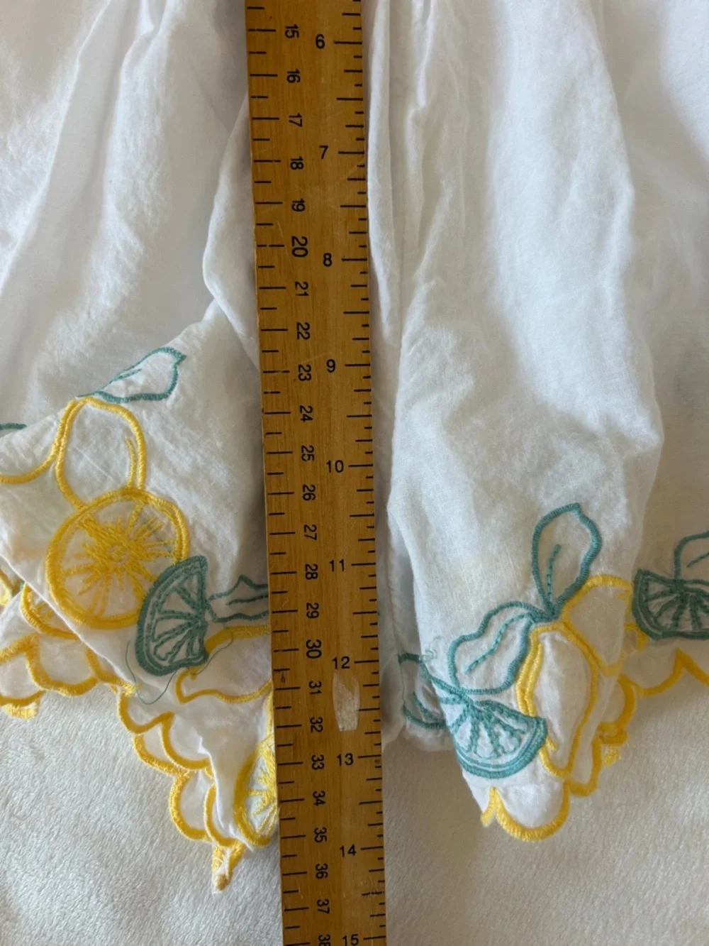 Joie White Smocked Bloomers with Yellow & Green Lemon Floral Embroidery S - Picture 8 of 10